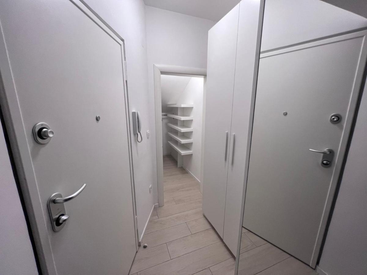 Center Beach Apartament, Split, Croatia Экстерьер фото